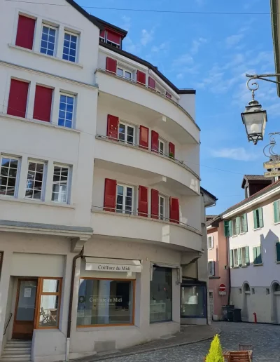 Le bâtiment où se situe le cabinet d'hypnose à Pully, tout proche de Lausanne.